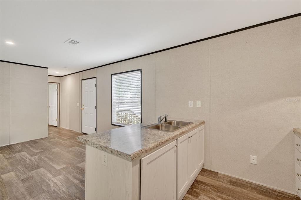 4152 C 575 Bushnell, FL 33513 - Photo 8 of 24