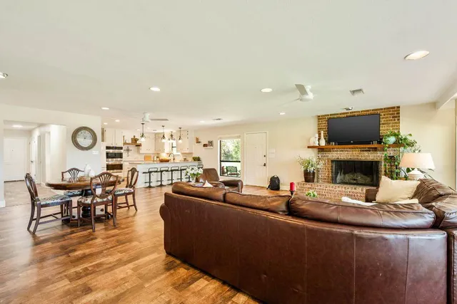 $789,999 | 1905 Brushy Bend Drive, Round Rock, TX 78681