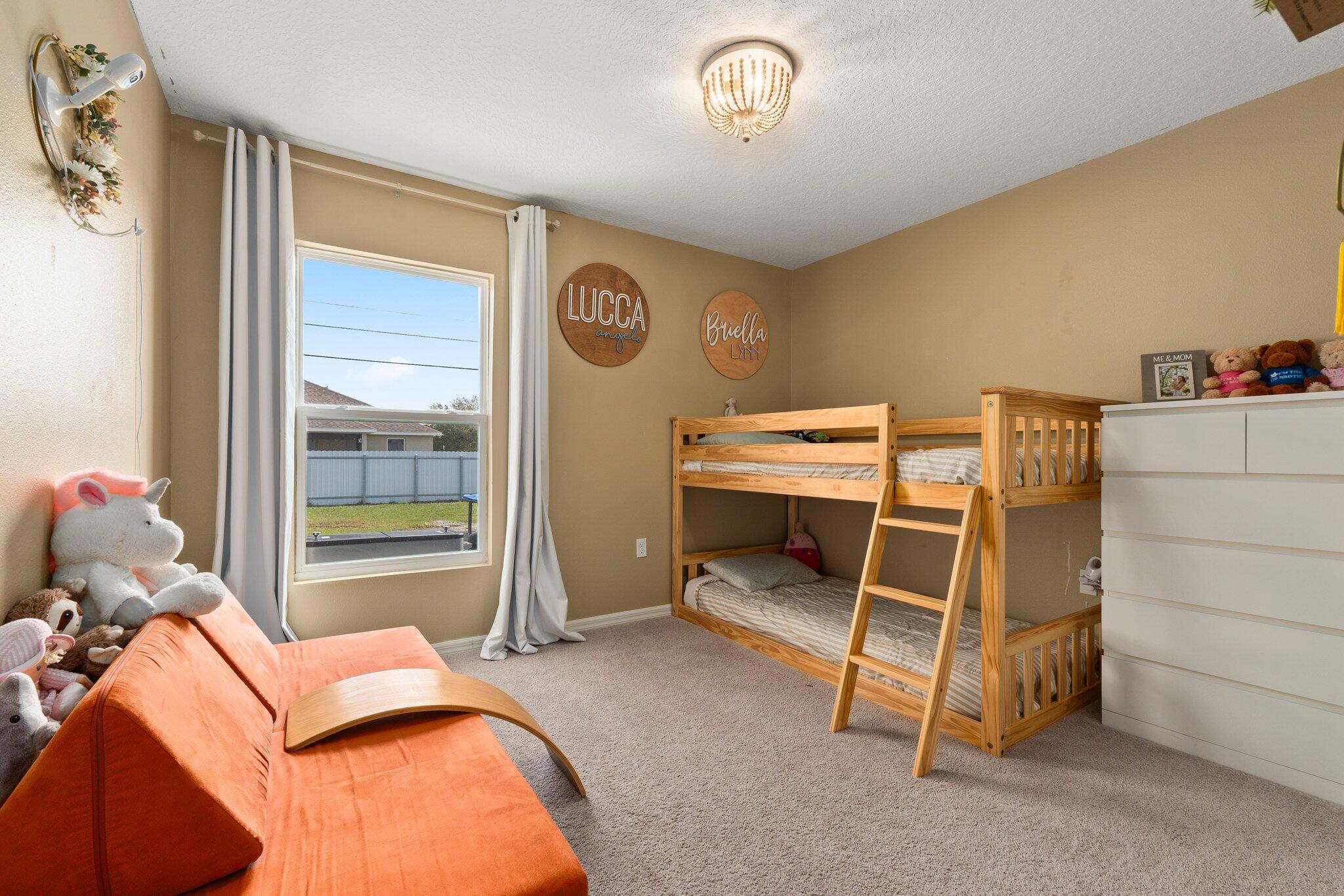 4249 Southwest Whitebread Road Port St. Lucie, FL 34953 - Photo 27 of 41 35-web-or-mls-DSC04009