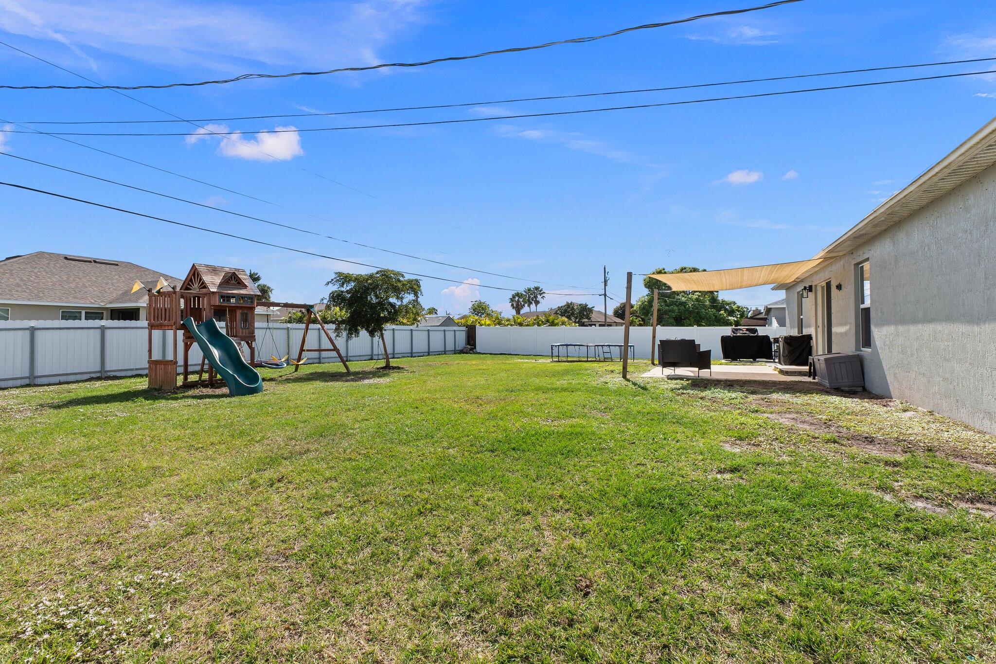 4249 Southwest Whitebread Road Port St. Lucie, FL 34953 - Photo 31 of 41 39-web-or-mls-DSC04179