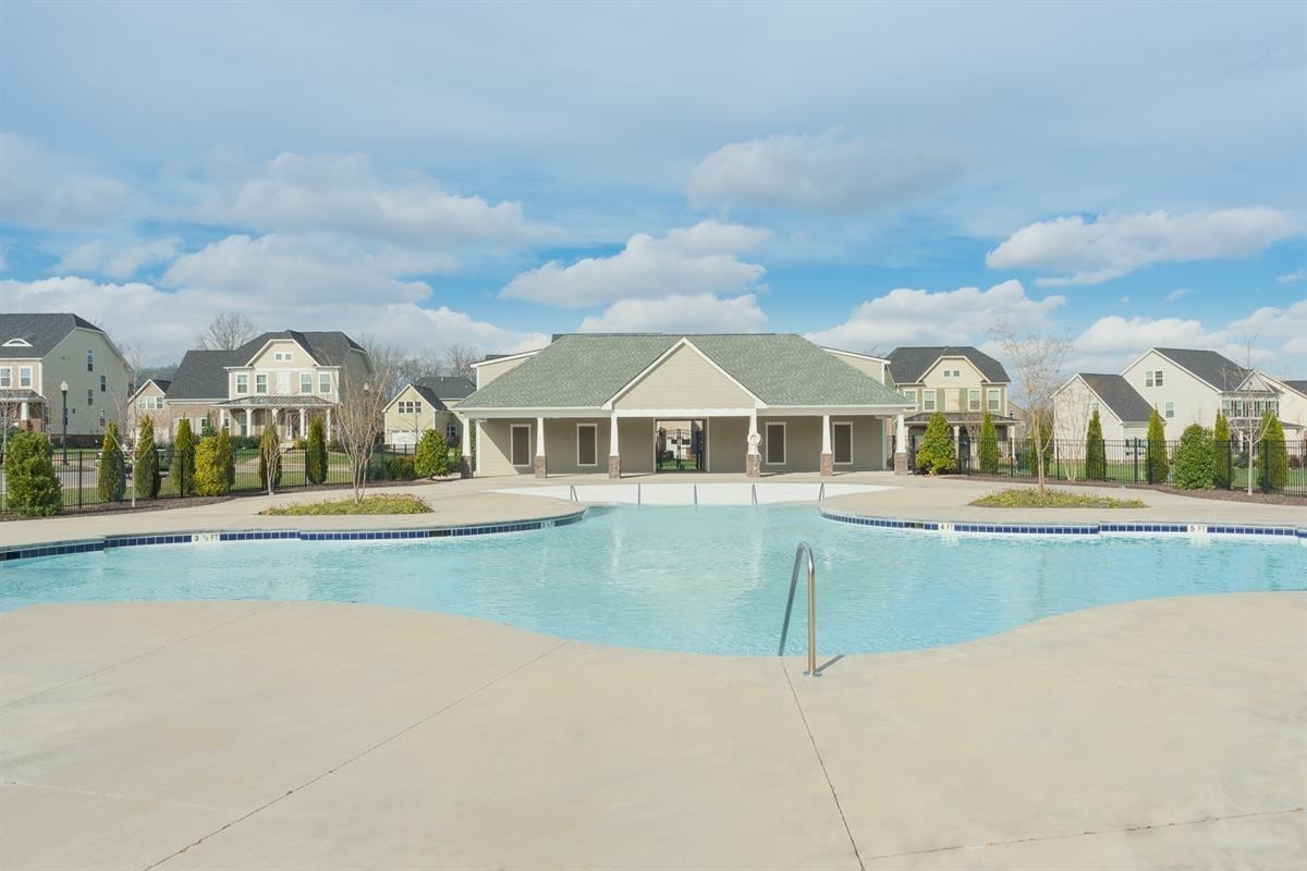 121 Stream Valley Boulevard Franklin, TN 37064 - Photo 52 of 60 a front view of house with yard