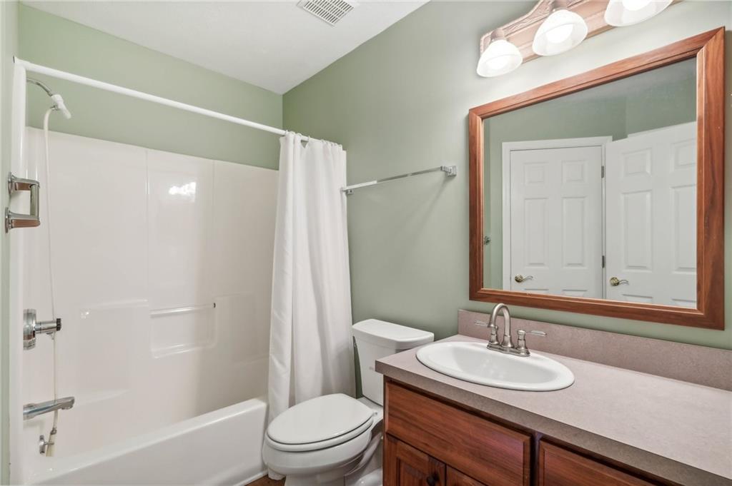 115 East Country Barn Road Houston, PA 15342 - Photo 14 of 34 Gallery Image 14