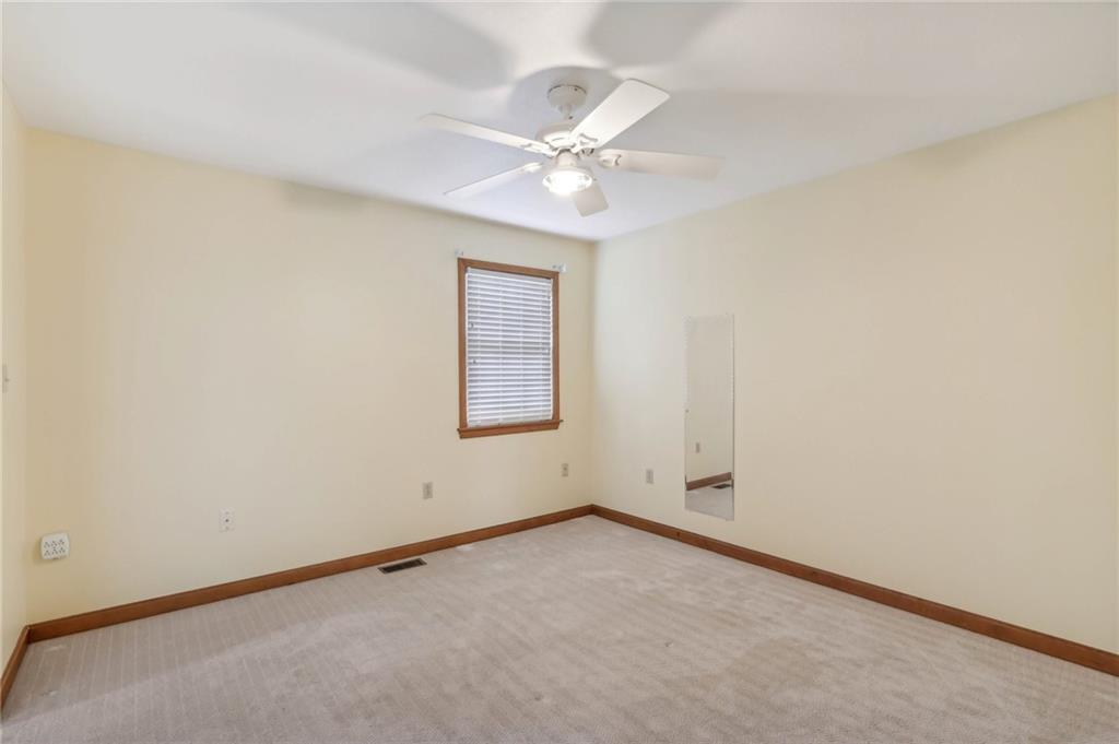 115 East Country Barn Road Houston, PA 15342 - Photo 15 of 34 Gallery Image 15