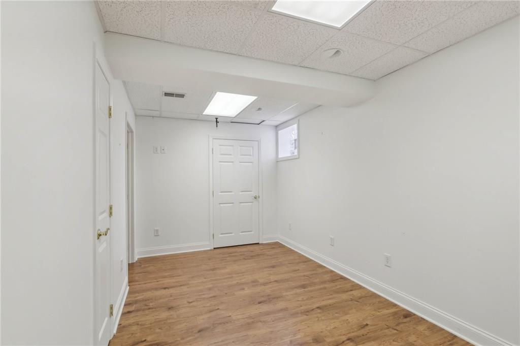 115 East Country Barn Road Houston, PA 15342 - Photo 22 of 34 Gallery Image 22