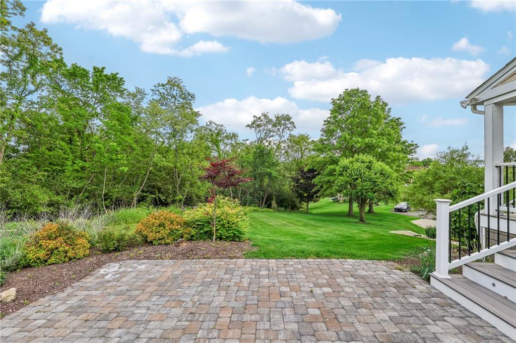 115 East Country Barn Road Houston, PA 15342 - Photo 26 of 34 Gallery Image 26