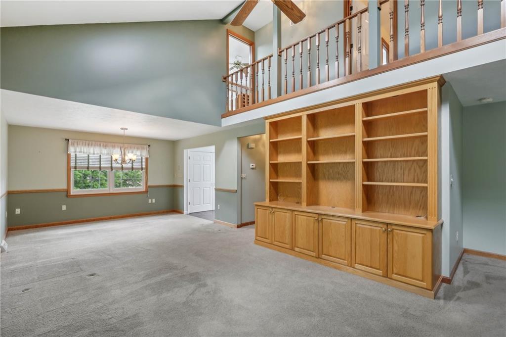 115 East Country Barn Road Houston, PA 15342 - Photo 8 of 34 Gallery Image 8