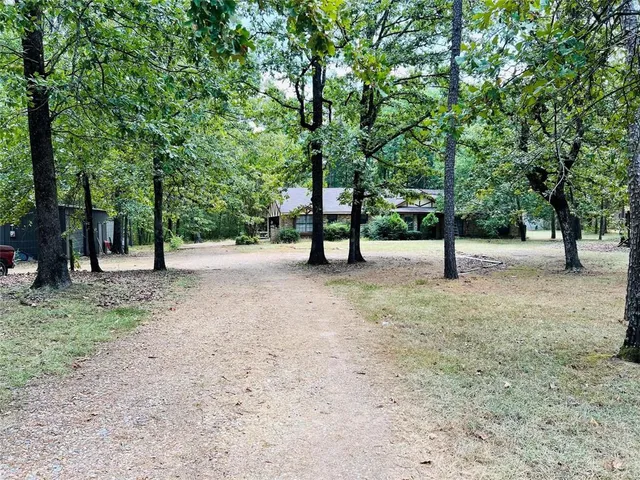 $207,900 | 87 County Road, Powderly, TX 75473