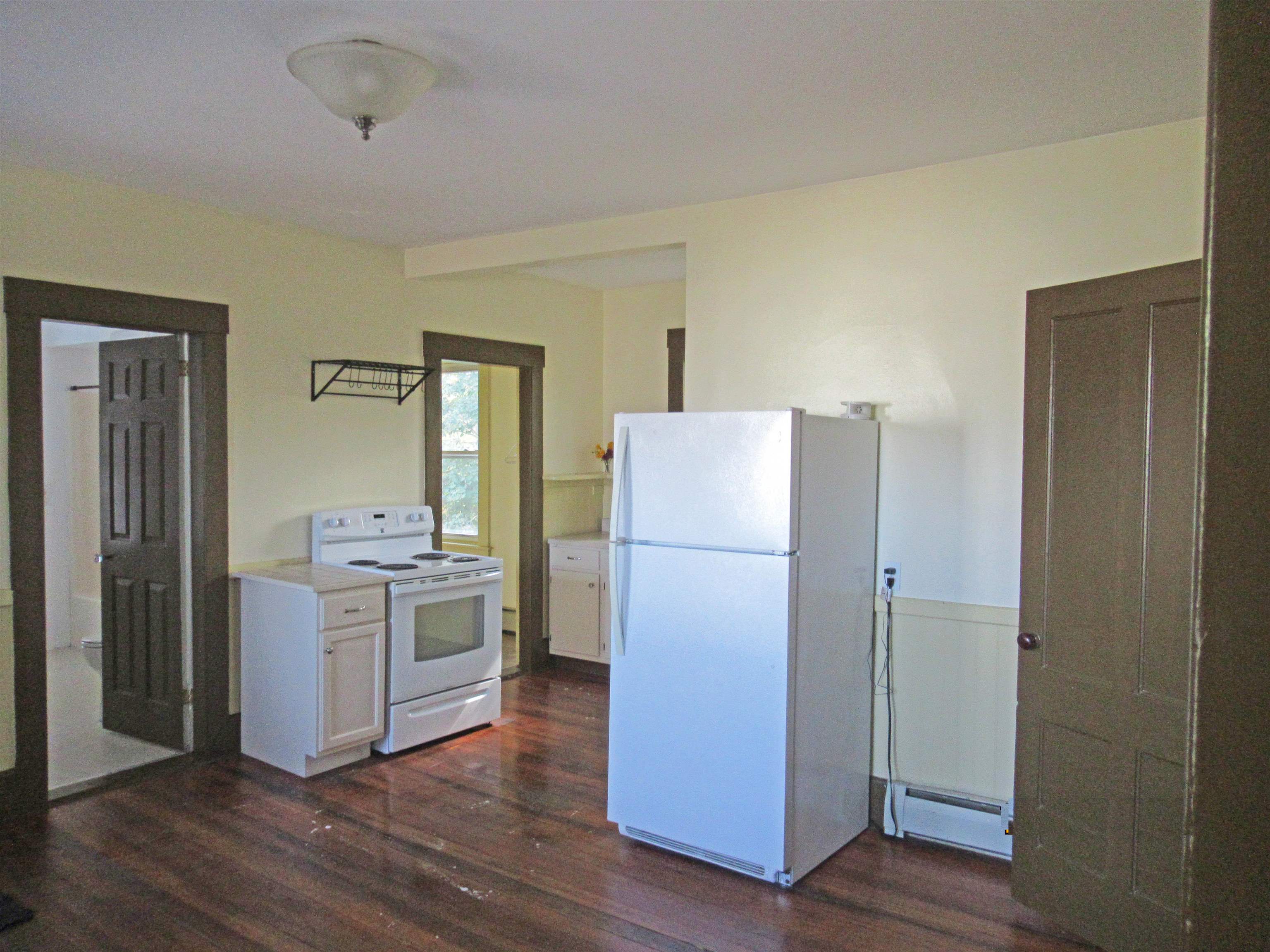 30 Old Terrace Rockingham, VT 05101 - Photo 3 of 26