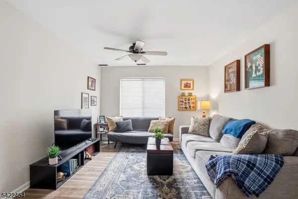 $269,000 | 15276 Aspen Court, Unit 276, Stanhope, NJ 07874