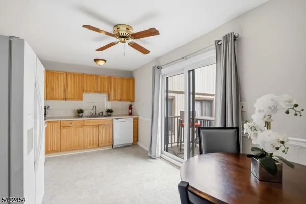 $269,000 | 15276 Aspen Court, Unit 276, Stanhope, NJ 07874