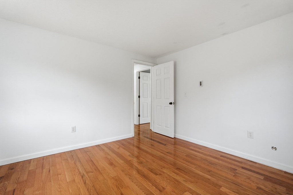 82 Stagecoach Road Amherst, MA 01002 - Photo 25 of 31 Gallery Image 25