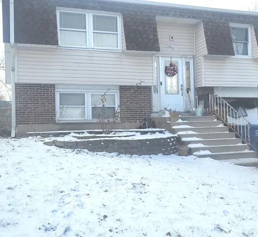 $333,000 | 1776 Mimosa Court, Glendale Heights, IL 60139