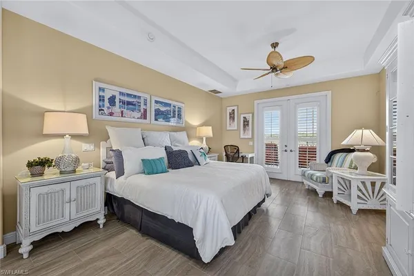 $1,225,000 | 580 Avellino Isles Circle, Unit 201, Naples, FL 34119