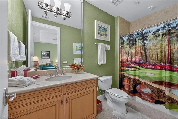 $1,225,000 | 580 Avellino Isles Circle, Unit 201, Naples, FL 34119