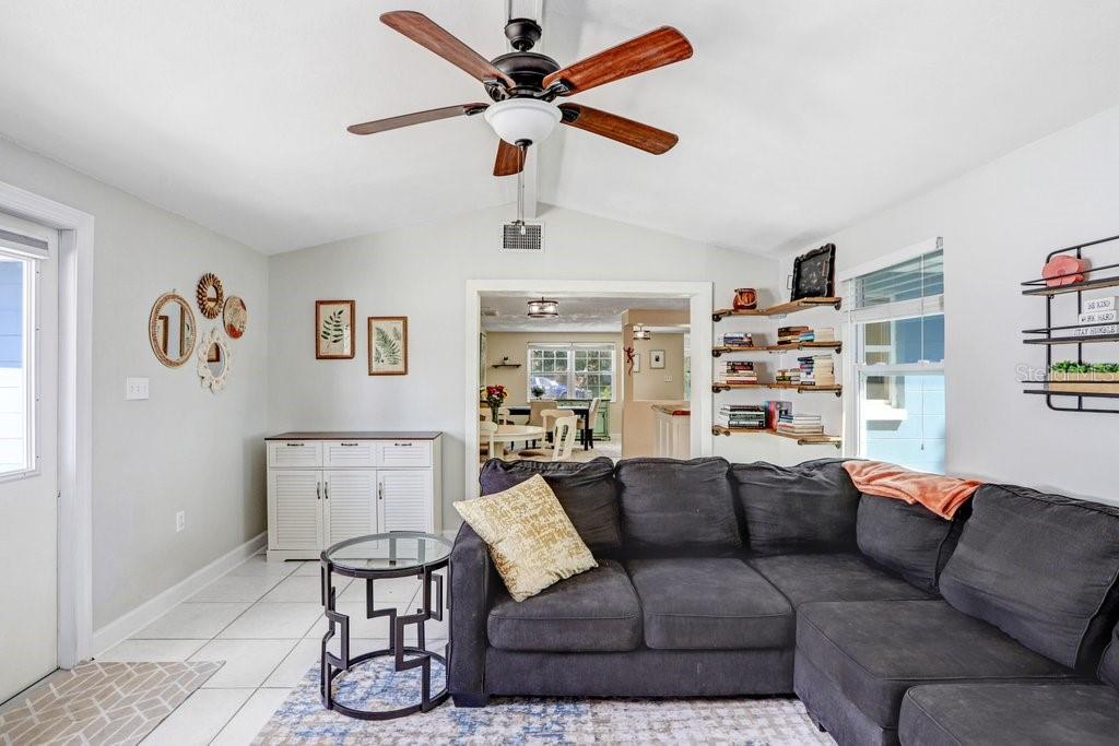 6154 Delaware Avenue New Port Richey, FL 34653 - Photo 28 of 79 Gallery Image 28