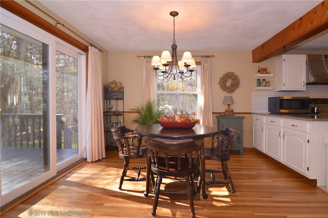 15 Briarwood Road Glocester, RI 02857 - Photo 9 of 25
