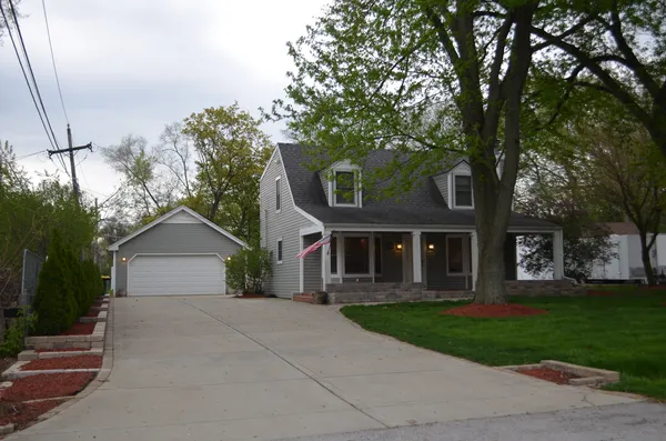 $3,100 | 1-n037 Ethel Street, Winfield, IL 60187