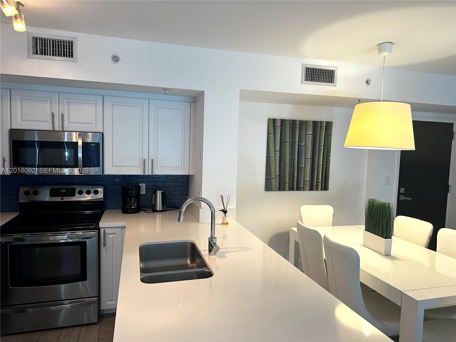 90 Alton Road, Unit 1804 Miami Beach, FL 33139 - Photo 16 of 42