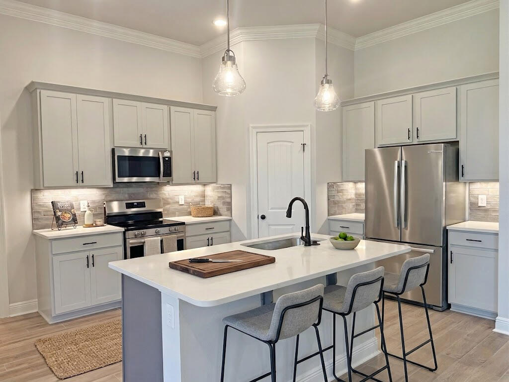 331 East Tweet Street Freeport, FL 32439 - Photo 2 of 19 Virtually Staged