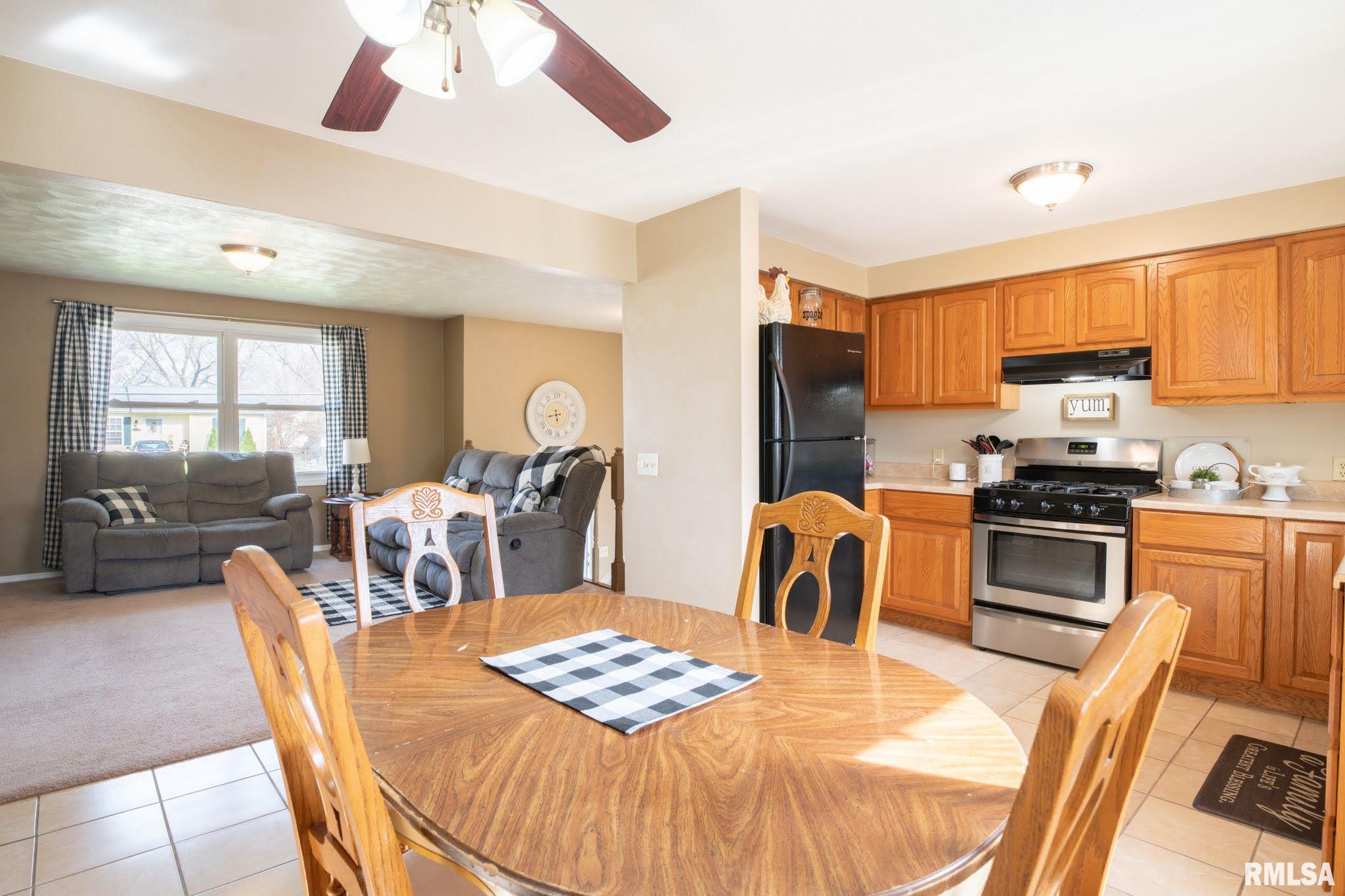 103 Quail Trail Washington, IL 61571 - Photo 27 of 48 Gallery Image 27