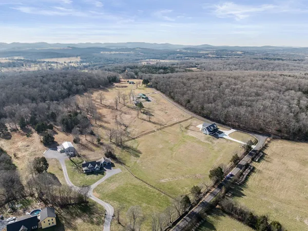 $1,999,900 | 3755 Holmes Gap Road, Watertown, TN 37184