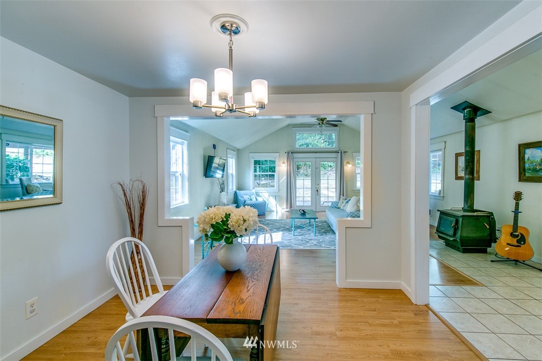 4119 Robinson Road Northeast Bremerton, WA 98310 - Photo 13 of 25 Gallery Image 13