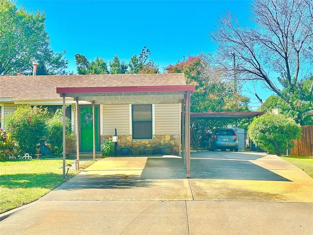 a view of a house with a swimming pool