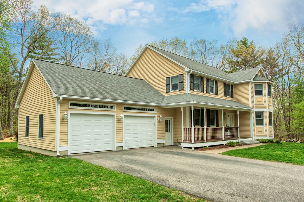 602 Boston Road Groton, MA 01450 - Photo 3 of 30 Gallery Image 3