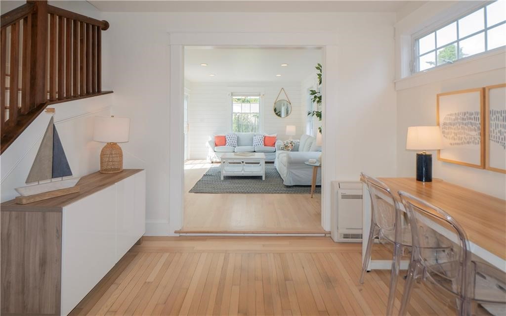 122 Ruggles Avenue Newport, RI 02840 - Photo 19 of 50