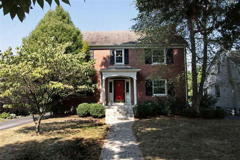 327 Chinoe Road Lexington, KY 40502 - Photo 1 of 23 Photo 1