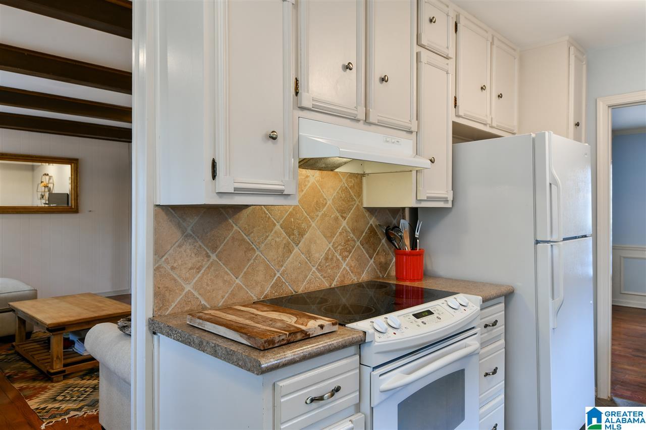 5812 Southhall Road Birmingham, AL 35213 - Photo 13 of 33