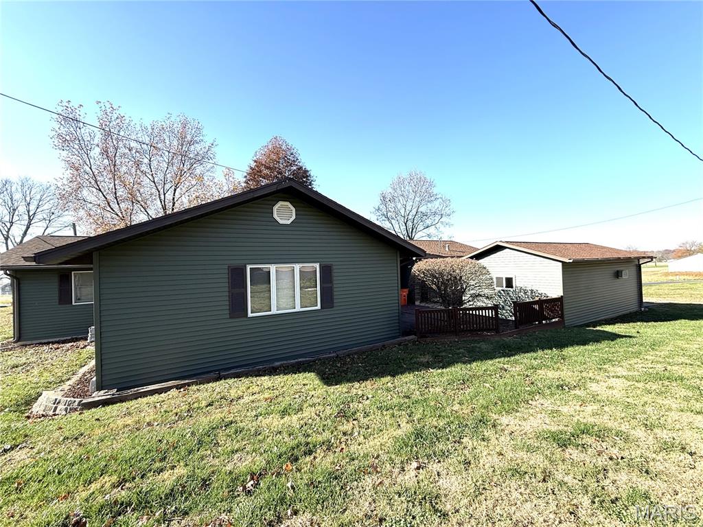 1458 North Carlyle Road Vandalia, IL 62471 - Photo 17 of 21