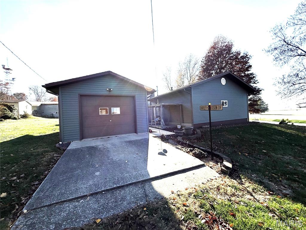 1458 North Carlyle Road Vandalia, IL 62471 - Photo 21 of 21