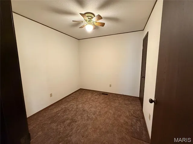 $244,500 | 1458 North Carlyle Road, Vandalia, IL 62471