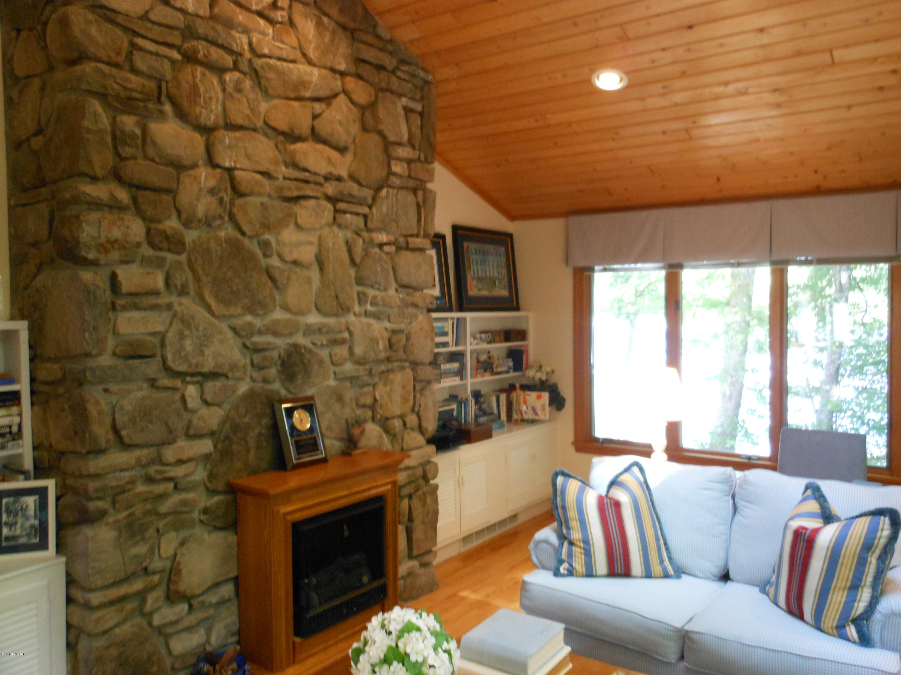 117 Heron Bay Road Hawley, PA 18428 - Photo 22 of 63