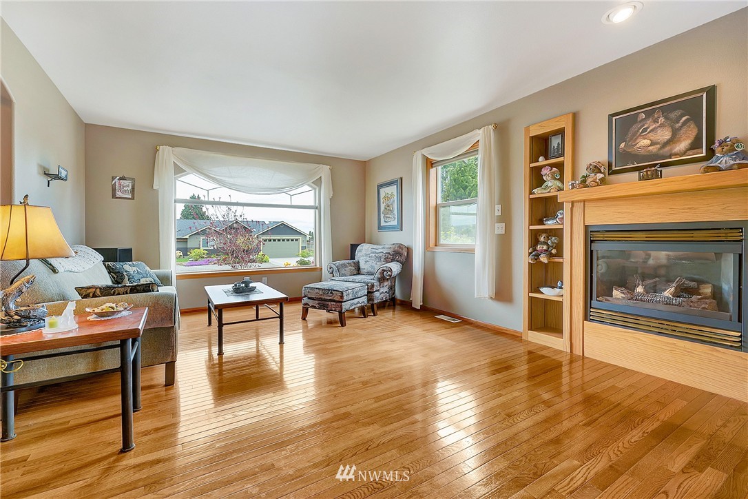 8045 Niska Road Birch Bay, WA 98230 - Photo 7 of 24 Gallery Image 7
