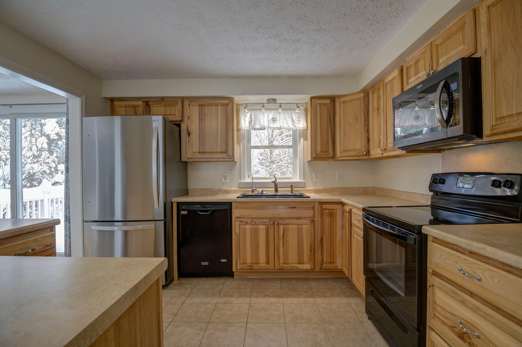 503 Flag Pond Road Saco, ME 04072 - Photo 6 of 32 pic-13