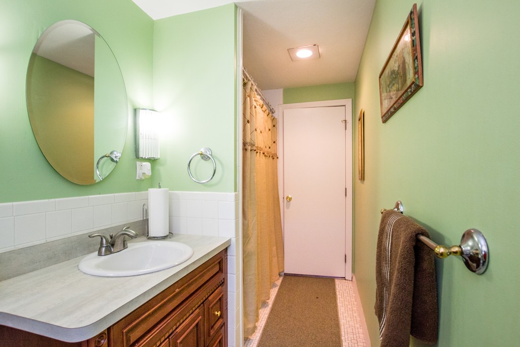 26 Gloversbrook Road Randolph, MA 02368 - Photo 21 of 30 Gallery Image 21
