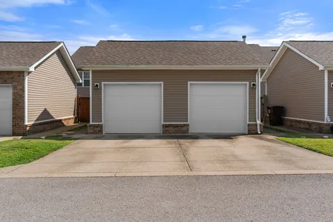 a front view of house with yard