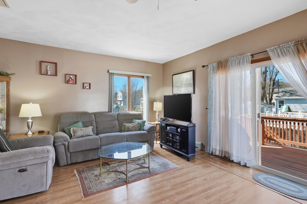 20 Fairfield Road Wilmington, MA 01887 - Photo 11 of 40 Gallery Image 11