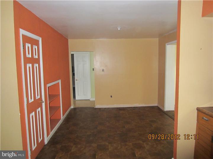 18 Randolph Road Woodbury, NJ 08096 - Photo 7 of 22 a view of an entryway with wooden floor