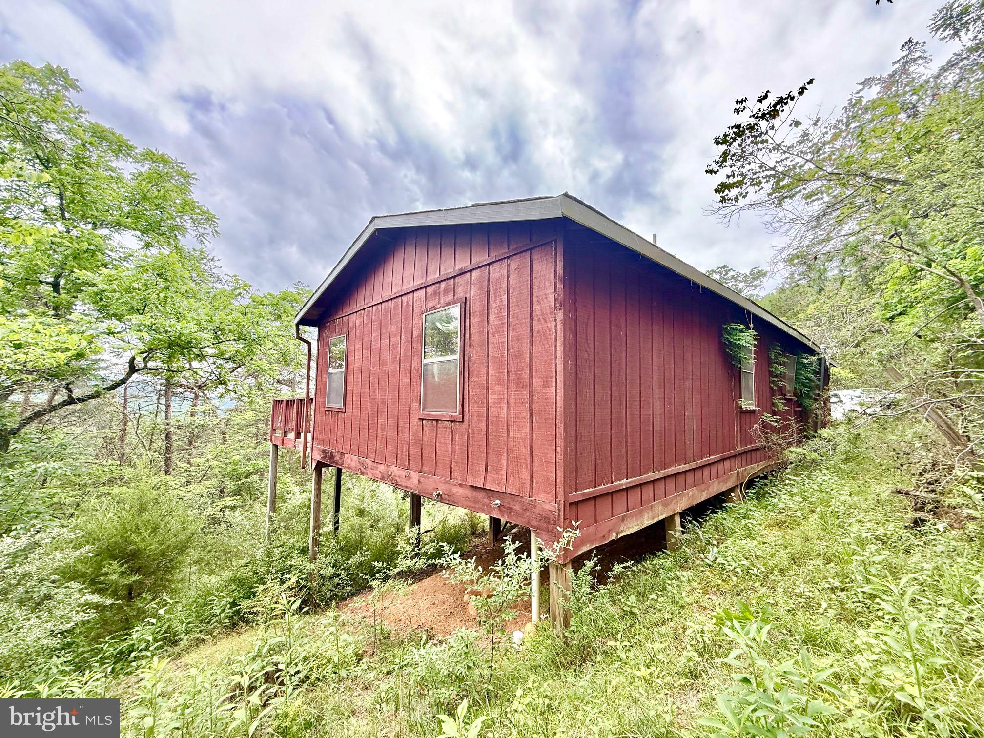 302 Valley View Road Lost City, WV 26810 - Photo 5 of 19