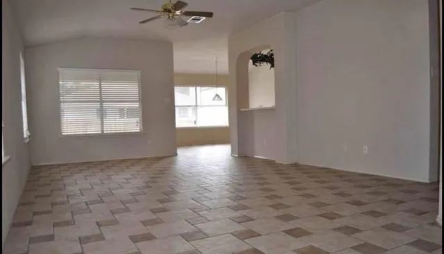 $2,100 | 1212 Knoll Ridge Drive, Cedar Park, TX 78613