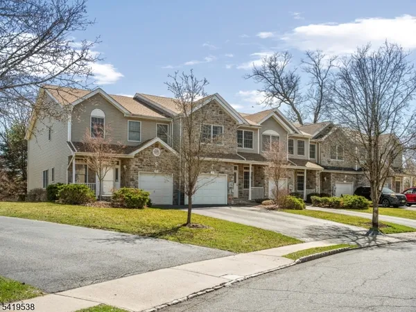 $734,990 | 79 Rhyan Drive, Parsippany, NJ 07054