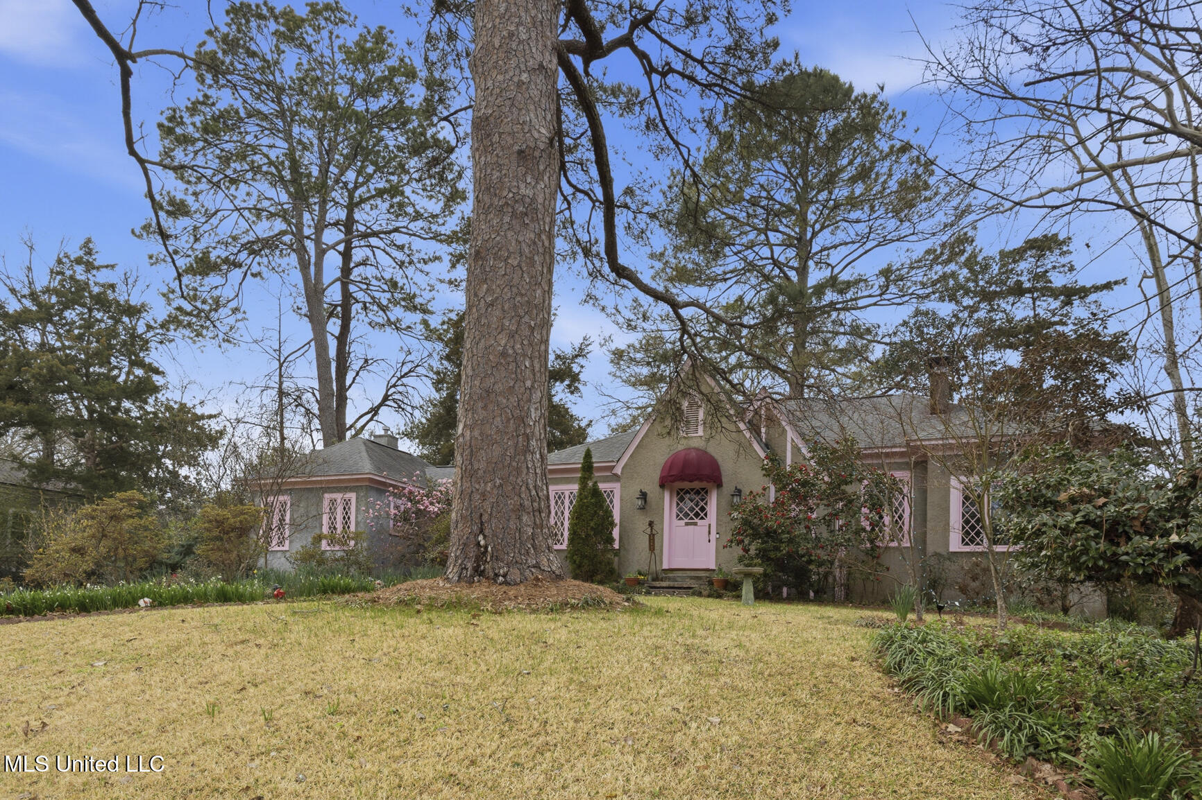 1475 St Ann Street Jackson, MS 39202 - Photo 5 of 29 1475 St Ann-5