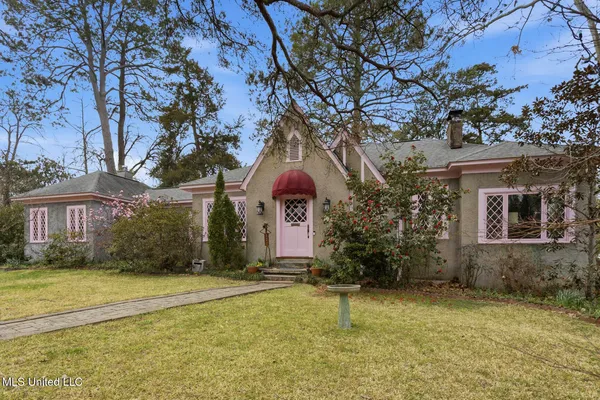 $330,000 | 1475 St Ann Street, Jackson, MS 39202