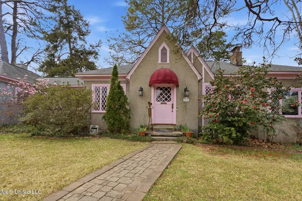 $330,000 | 1475 St Ann Street, Jackson, MS 39202
