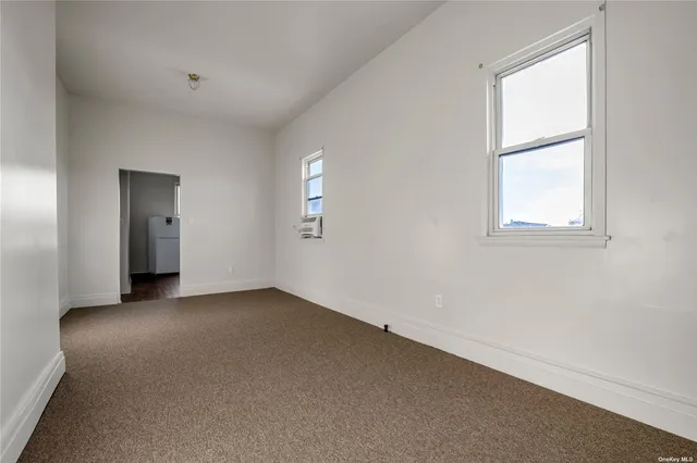 $1,700,000 | 22-19 Steinway Street | Astoria