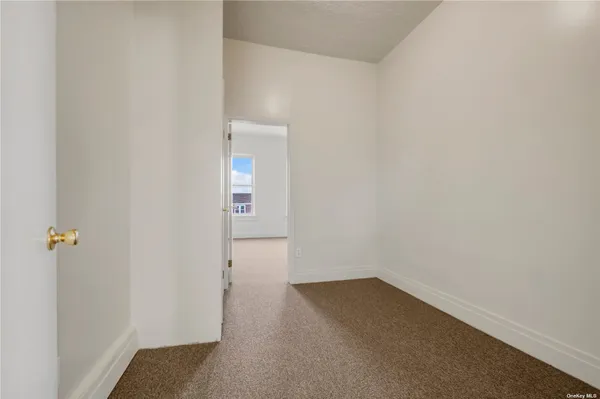 $1,700,000 | 22-19 Steinway Street | Astoria