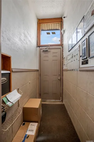 $1,700,000 | 22-19 Steinway Street | Astoria